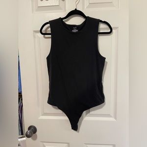 EUC Nuuds Black Classic Crew Tank Bodysuit Size L